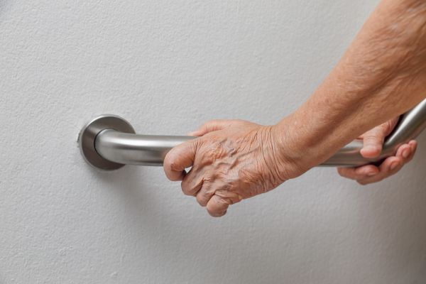 Cost of Grab Bar Installation in Reston