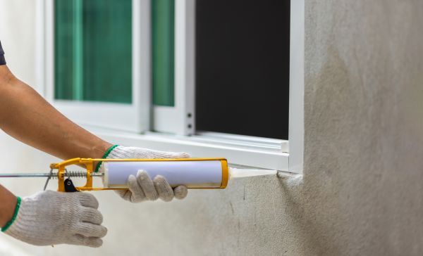 Window Caulking Service in Reston