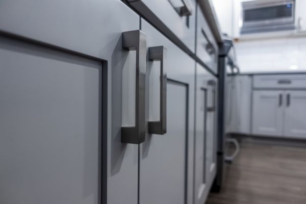 Cost of Hardware Mounting in Reston