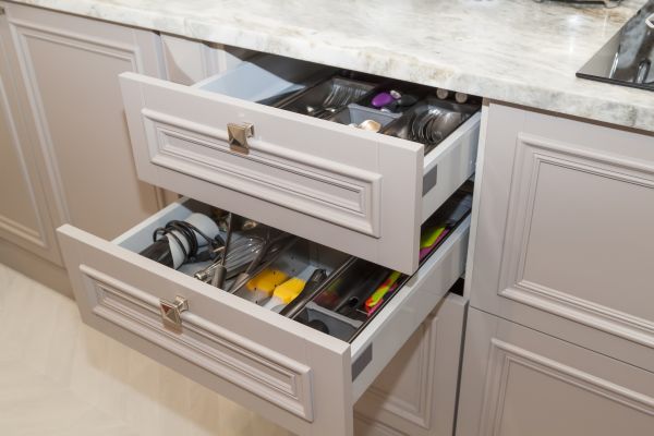 Cost of Drawer Hardware Installation in Reston