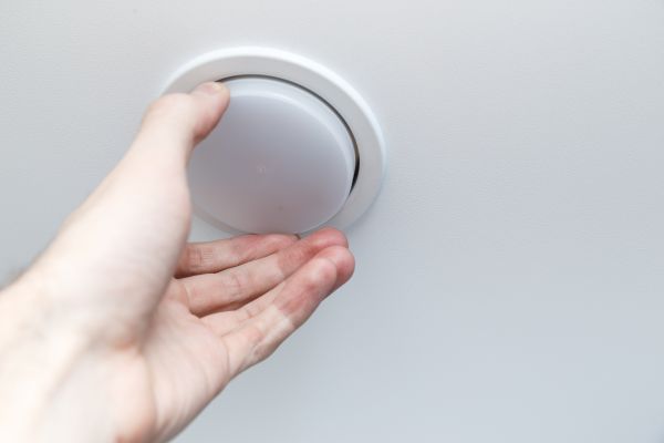 Ceiling Light Bulb Replacement in Reston