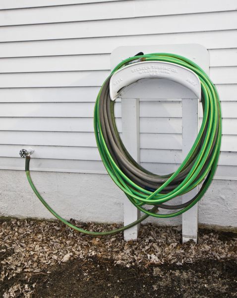 Cost of Hose Holder Installation in Reston